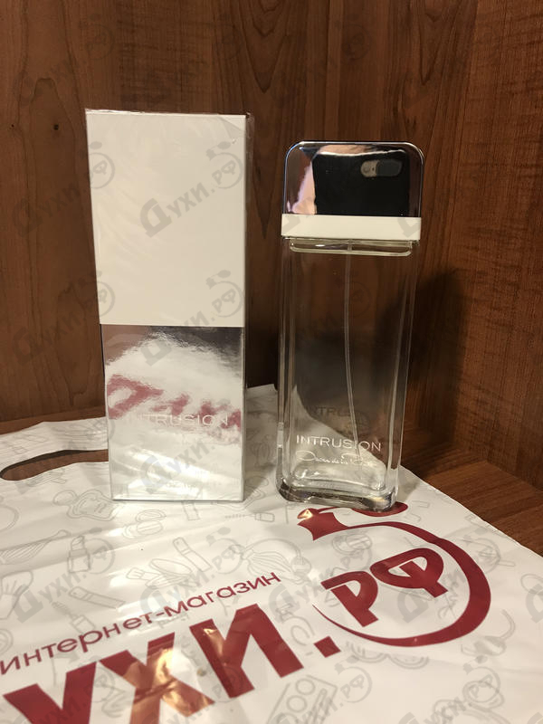 Купить Oscar De La Renta Intrusion Парфюмерия Intrusion от Oscar De La Renta
