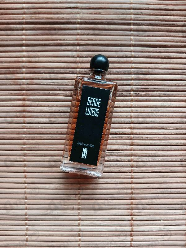 Духи Ambre Sultan от Serge Lutens