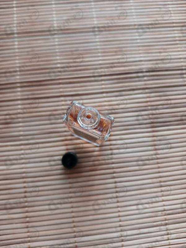 Парфюмерия Ambre Sultan от Serge Lutens