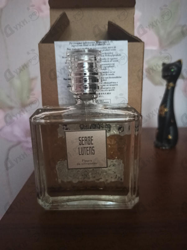 Парфюмерия Fleurs De Citronnier от Serge Lutens