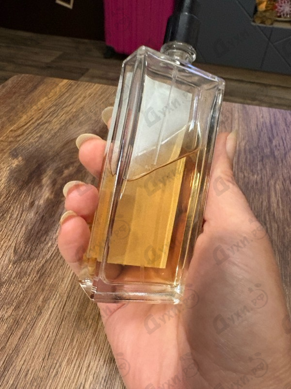 Купить Un Bois Vanille от Serge Lutens