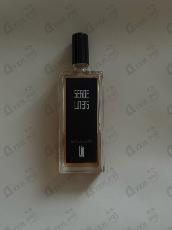 Духи Un Bois Vanille от Serge Lutens