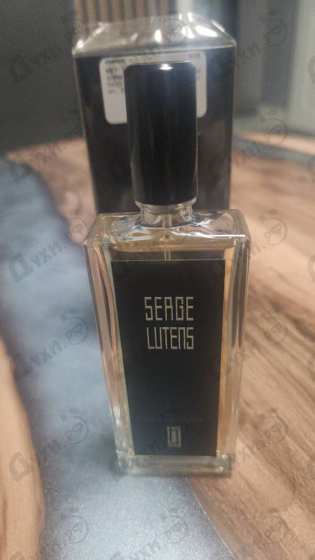 Духи Un Bois Vanille от Serge Lutens