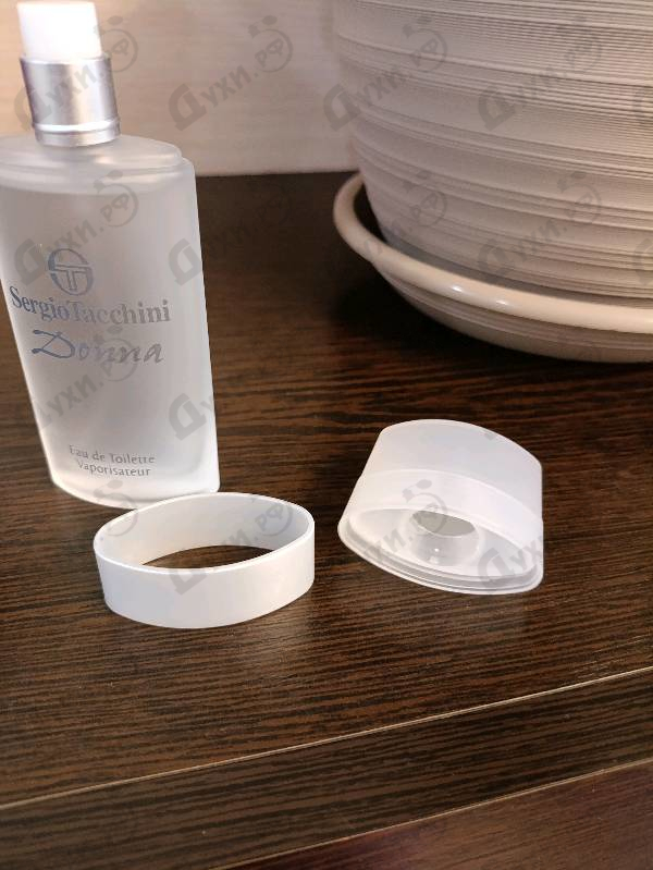 Парфюмерия Donna от Sergio Tacchini