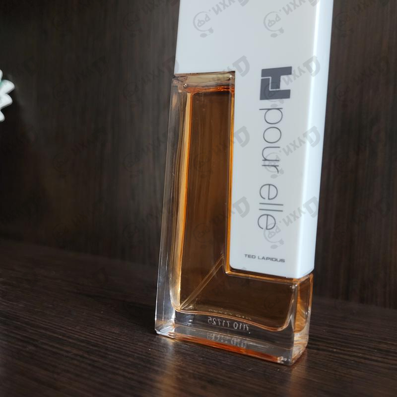 Парфюмерия Ted Lapidus Pour Elle Духи Pour Elle от Ted Lapidus