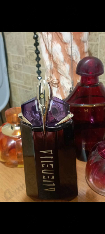 Парфюмерия Alien от Thierry Mugler