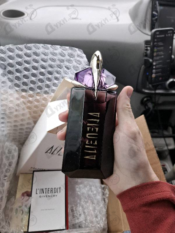 Парфюмерия Alien от Thierry Mugler