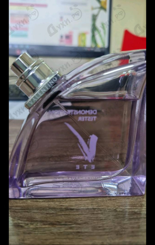 Духи V Ete от Valentino