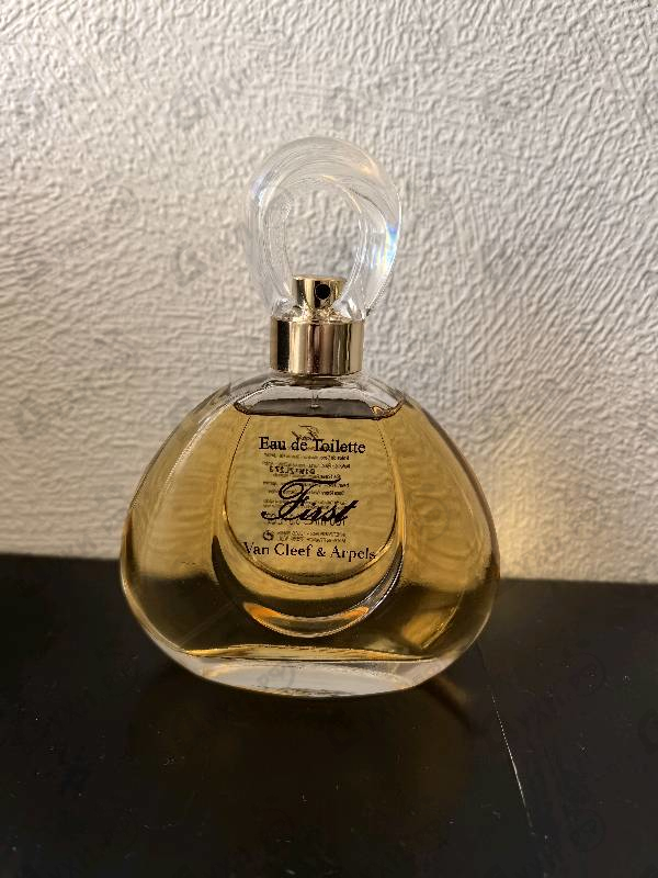 Купить First от Van Cleef & Arpels