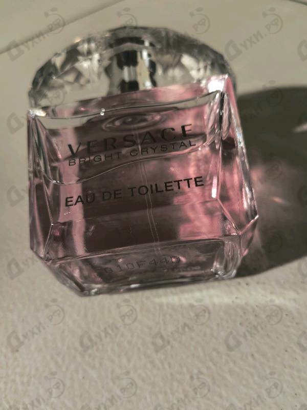 Парфюмерия Bright Crystal от Versace