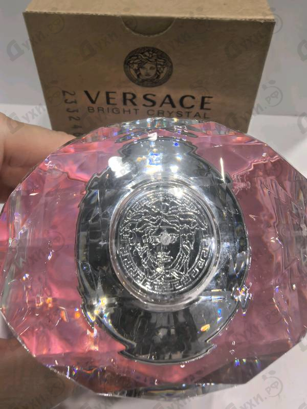 Парфюмерия Bright Crystal от Versace