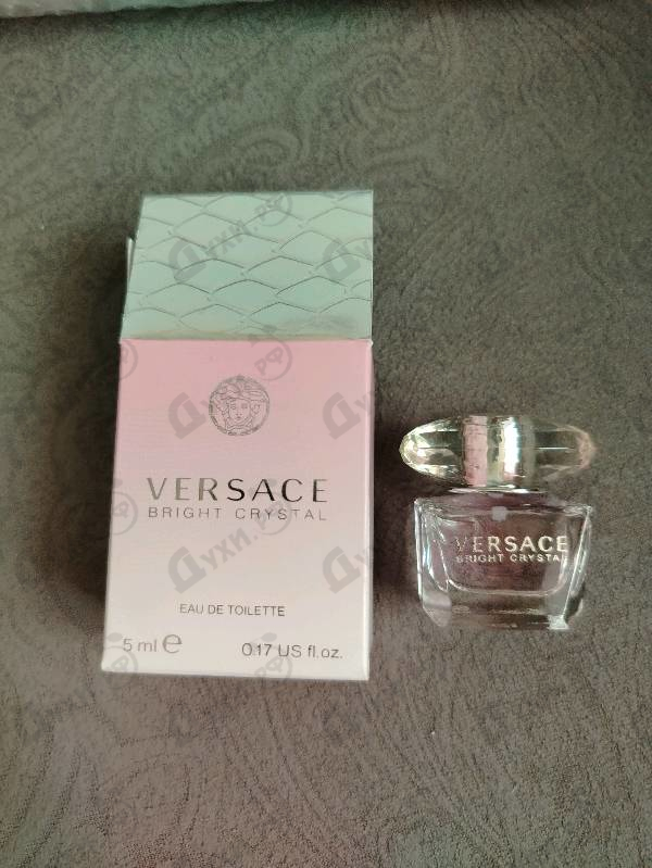 Парфюмерия Bright Crystal от Versace