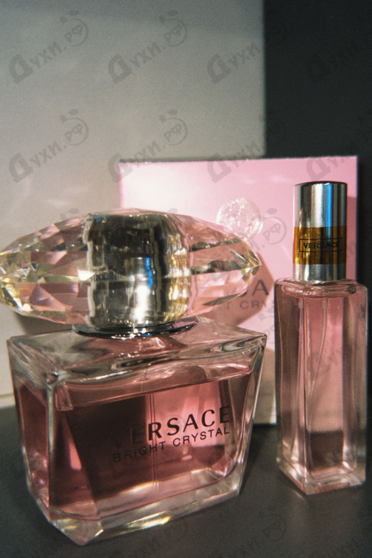 Парфюмерия Versace Bright Crystal