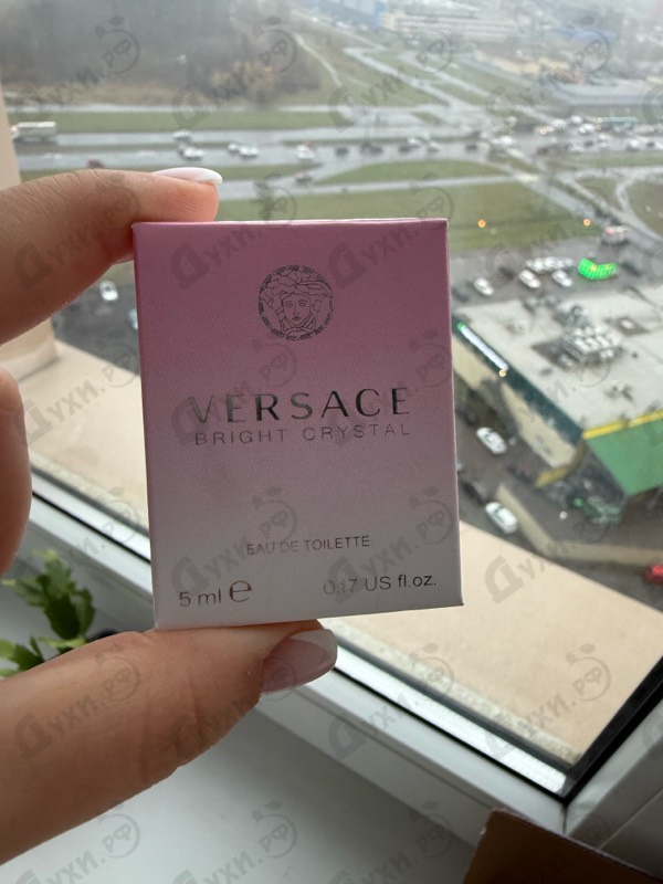 Парфюмерия Bright Crystal от Versace