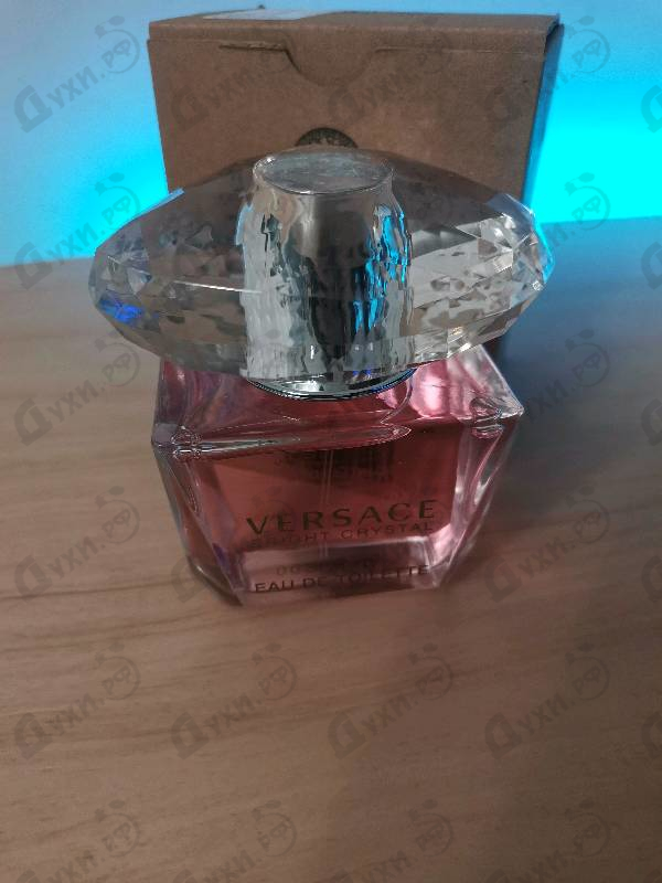 Парфюмерия Bright Crystal от Versace