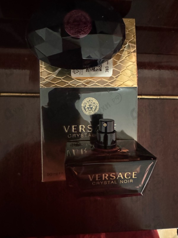 Купить Crystal Noir от Versace