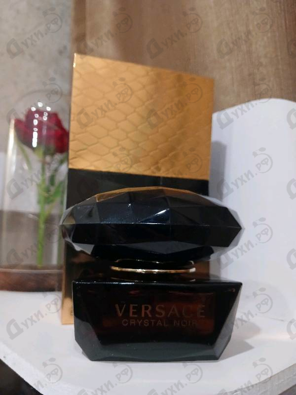 Парфюмерия Versace Crystal Noir