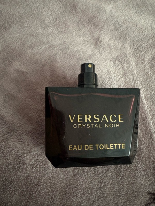 Парфюмерия Crystal Noir от Versace