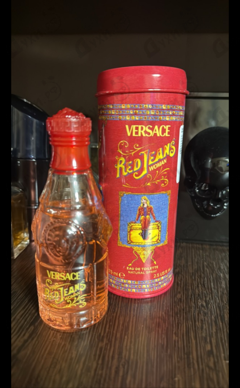 Купить Red Jeans от Versace