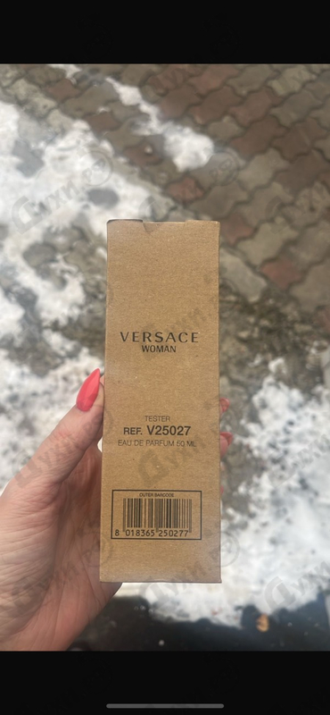 Парфюмерия Woman от Versace