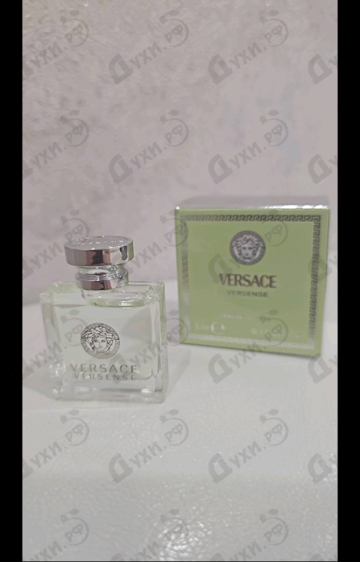 Отзыв Versace Versense