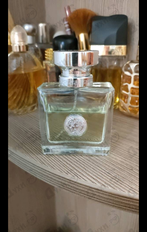Парфюмерия Versense от Versace
