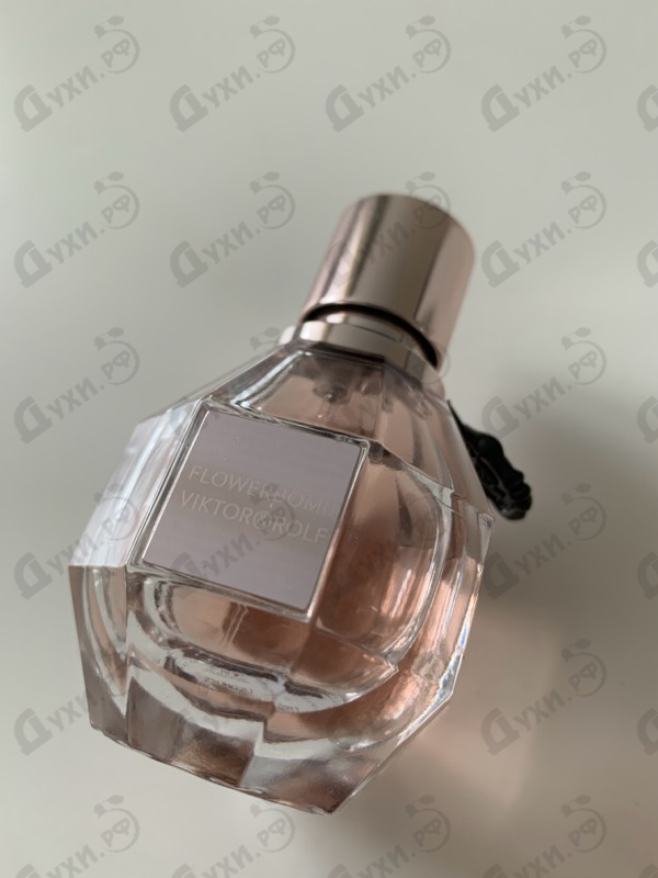 Парфюмерия Viktor & Rolf Flowerbomb