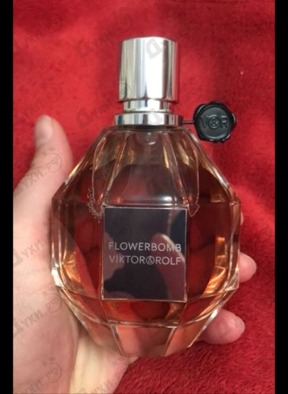 Парфюмерия Flowerbomb от Viktor & Rolf