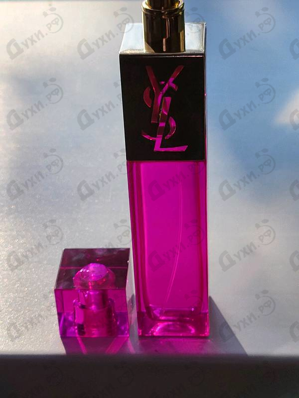 Парфюмерия Yves Saint Laurent Elle