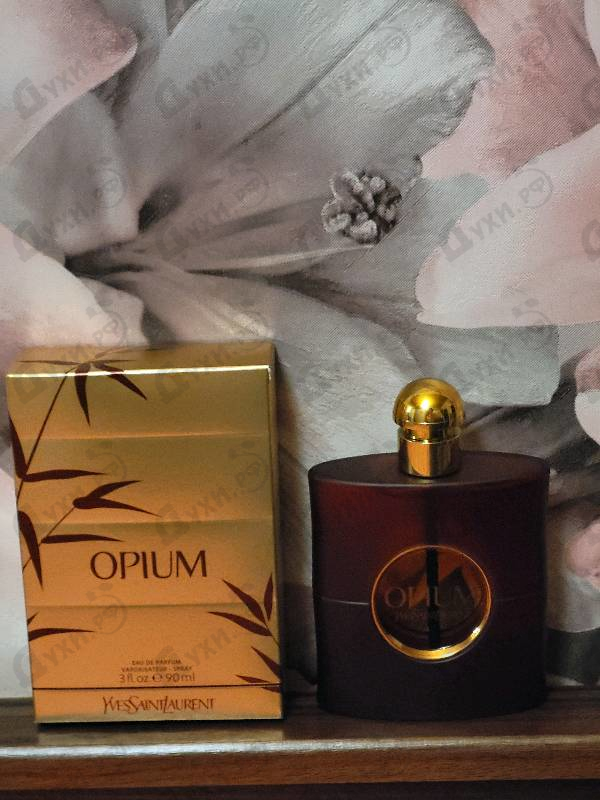 Духи Opium от Yves Saint Laurent