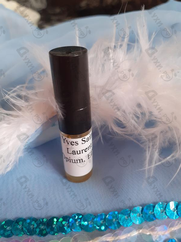 Купить Yves Saint Laurent Opium