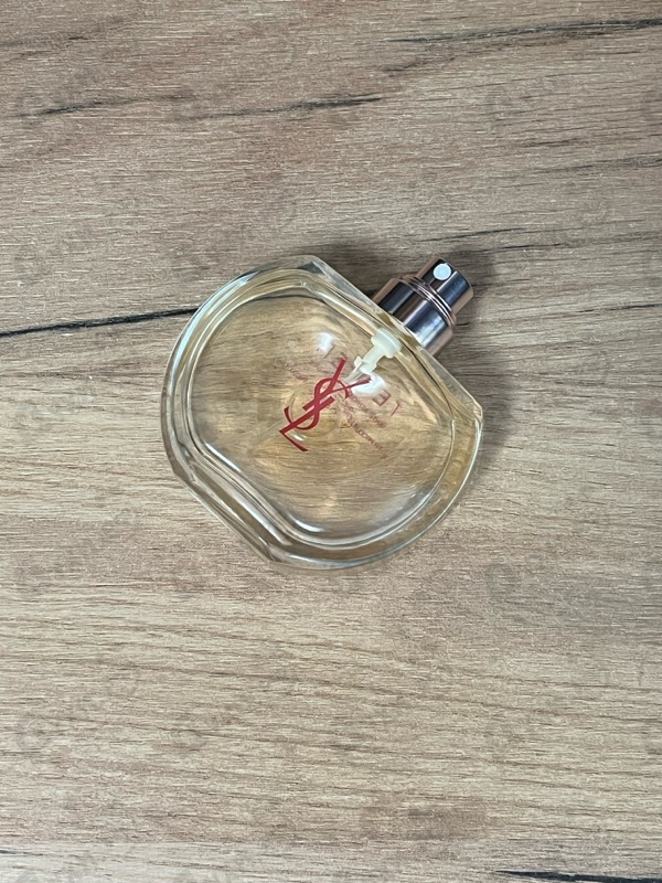 Парфюмерия Yves Saint Laurent Young Sexy Lovely