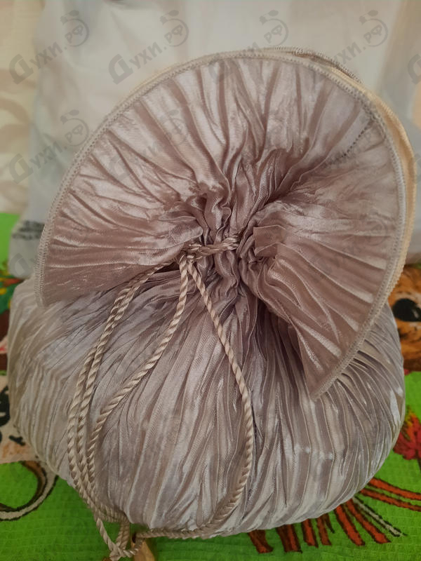 Парфюм Caron Aimez - Moi Парфюмерия Aimez - Moi от Caron