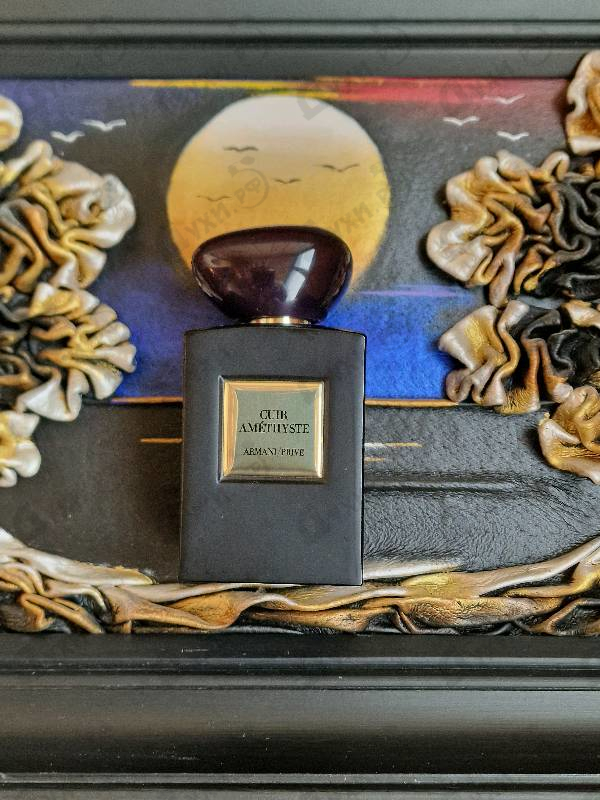 Купить Prive Cuir Amethyste от Giorgio Armani