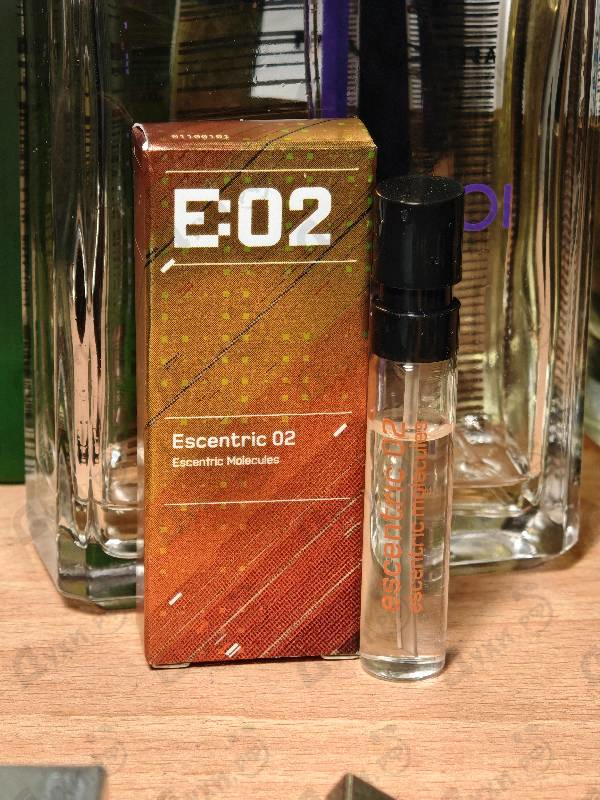 Купить Escentric 02 от Escentric Molecules