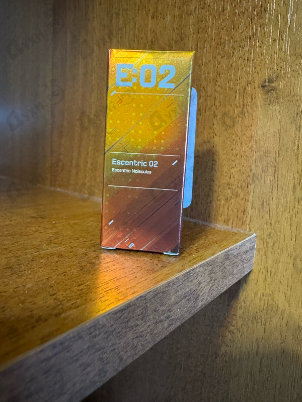 Парфюмерия Escentric 02 от Escentric Molecules