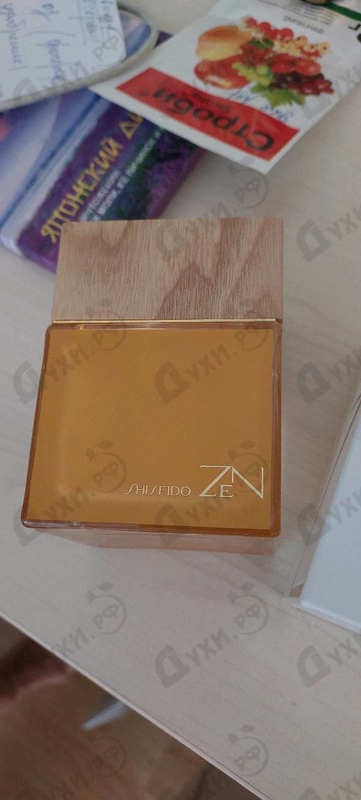 Парфюмерия Zen от Shiseido