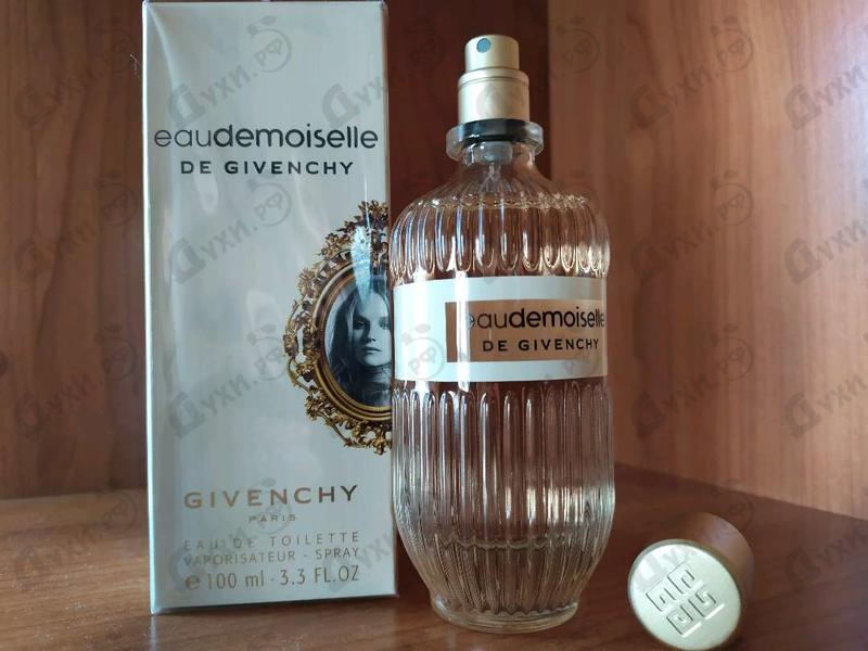 Парфюмерия Givenchy Eau De Moiselle