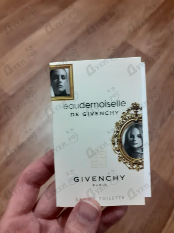 Духи Eau De Moiselle от Givenchy