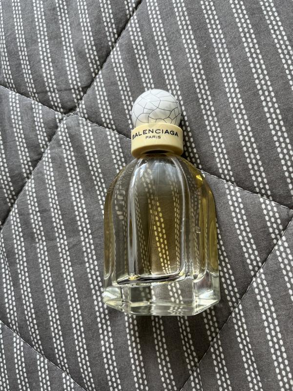 Парфюмерия Balenciaga Paris 10 Avenue George V