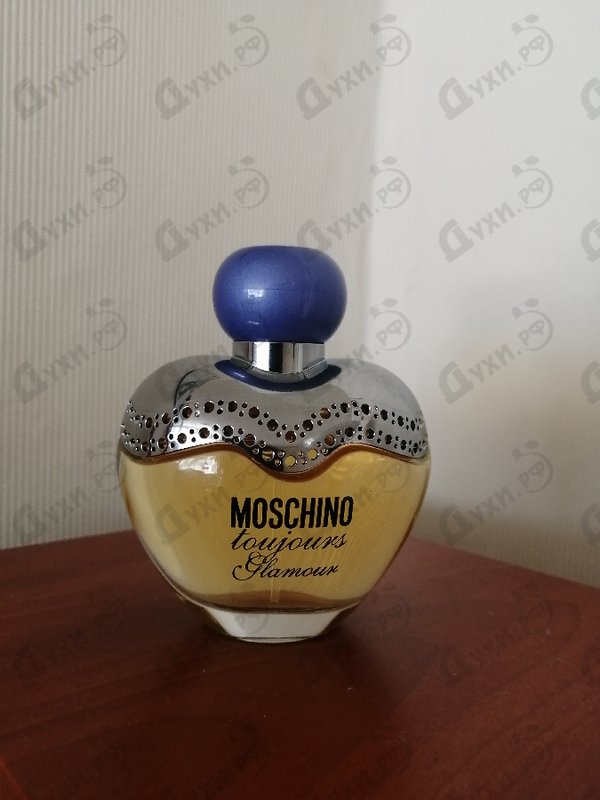 Купить Toujours Glamour от Moschino