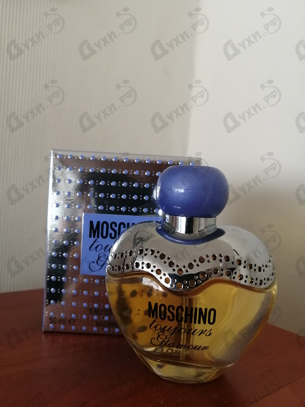 Купить Toujours Glamour от Moschino