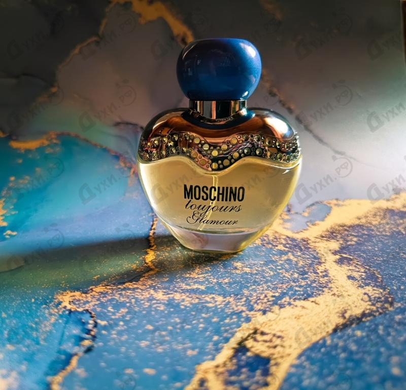 Парфюмерия Toujours Glamour от Moschino